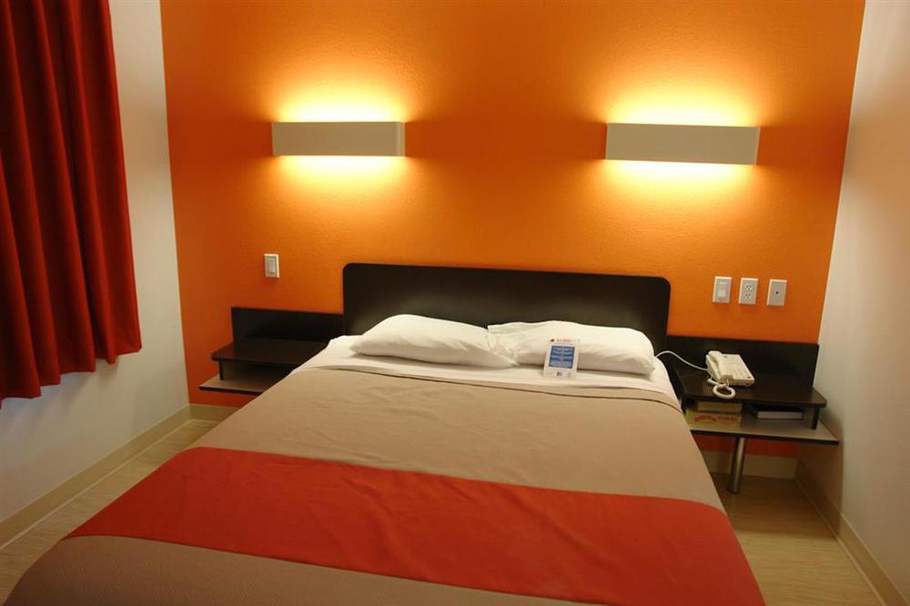 Motel 6-Lewisville, Tx - Dallas Room photo